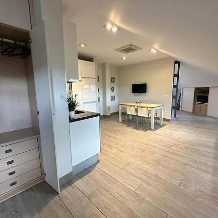 V Junto A Plazamayor Salamanque