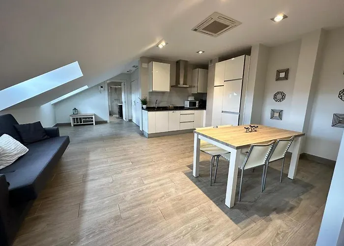 V Junto A Plazamayor 아파트