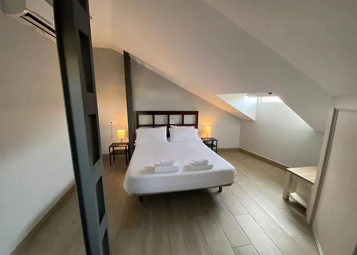 V Junto A Plazamayor Apartment *